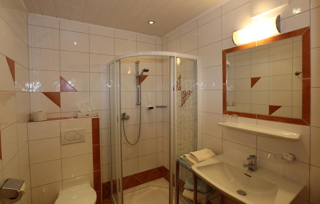 Apartment mit Balkon